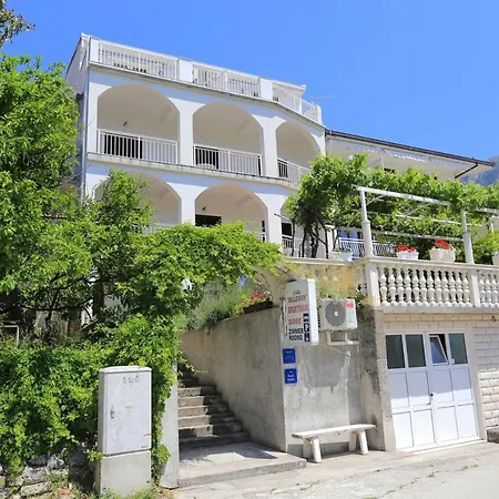 Apartman Gradac 6660a Gradac